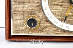 Vintage Zenith Am-fm Tube Radio Model S-46917 Wood Cabinet Works Great