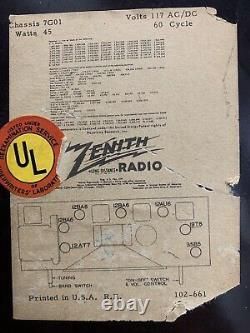 Vintage Zenith Bakelite G725 Tube RadioWorking