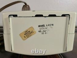Vintage Zenith Bakelite Owl Eye Radio Model K 412 W Portable Tube