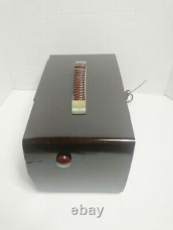 Vintage Zenith Brown Bakelite AM/FM Tube Radio Model No. H-724