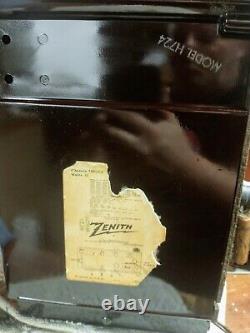 Vintage Zenith Brown Bakelite AM/FM Tube Radio Model No. H-724