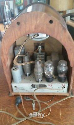 Vintage Zenith Cathedral Radio Model # 805 Working Super Heterodyne