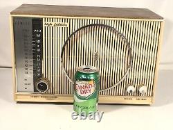 Vintage Zenith High Fidelity Tube Radio Display S-46351 Model Made In USA