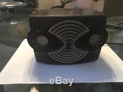 Vintage Zenith K412-R owl eyes AM Radio-works great