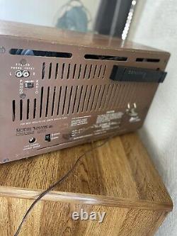 Vintage Zenith MJ1035 Tube Radio