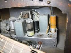 Vintage Zenith Model 6D2620 Wood Consol-Tone Radio Circa 1942 for Parts / Repair