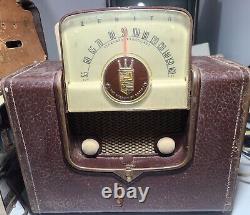 Vintage Zenith Radio Chassis 5G41 See Details