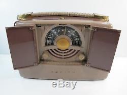 Vintage Zenith Radio Co 6G801 Universal Portable Tube Radio Chassis Pop Open
