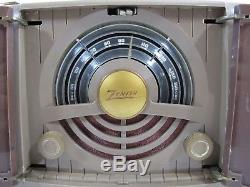 Vintage Zenith Radio Co 6G801 Universal Portable Tube Radio Chassis Pop Open