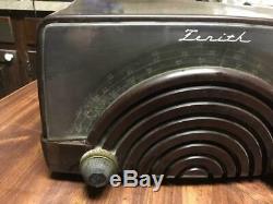 Vintage Zenith S-11622 Tabletop Tube Radio For Parts/Repair (missing cord)