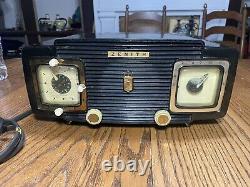Vintage Zenith S-20558 Red Bakelite Telechron Tube AM Radio/Alarm Clock/Clock