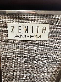 Vintage Zenith S-46917 AM FM Tube Radio Automatic Frequency Working