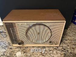 Vintage Zenith S-53555 High Fidelity Am/Fm Tube Radio Tested Works