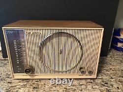 Vintage Zenith S-53555 High Fidelity Am/Fm Tube Radio Tested Works