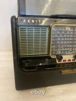 Vintage Zenith Trans-Oceanic Model A600 Broadcast Shortwave Receiver