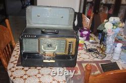 Vintage Zenith Trans Oceanic Model H500 Shortwave Radio 5H40 not tested