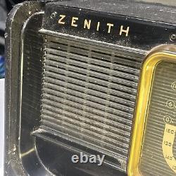 Vintage Zenith Trans Oceanic Model H500 Shortwave Radio. Tested Working