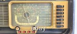 Vintage Zenith Trans-Oceanic Portable Tube Radio Non Working