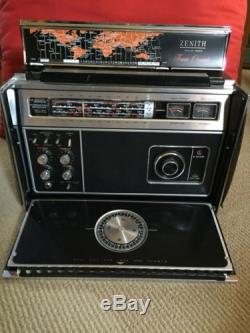 Vintage Zenith Trans-Oceanic Shortwave Radio Model R7000 WithManual Portable AM FM