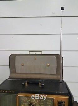 Vintage Zenith Trans-Oceanic Tube Radio Model A600 WORKS