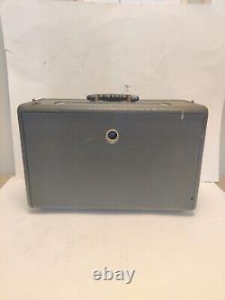 Vintage Zenith Trans Oceanic Wave Magnet Y600 Radio For Parts Turns On Read