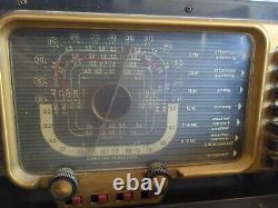 Vintage Zenith Trans-Oceanic Wavemagnet Tube Radio SW Multi-Band Portable