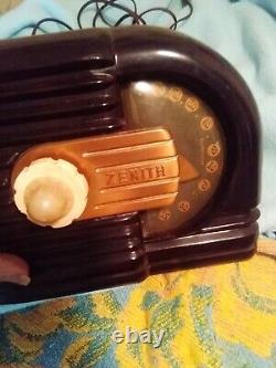 Vintage-Zenith Tube Radio 1939 model 6D311 BAKELITE VGC No Cracks! Bullet dial