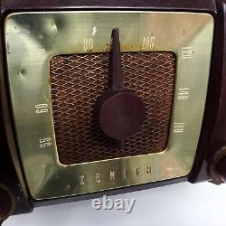 Vintage Zenith Tube Radio H615 AM Portable Red MCM Mid Century Modern 1950s