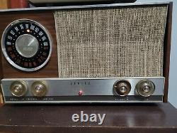 Vintage Zenith Tube Radio Model MJ1035 withRemote Speaker Plays Great