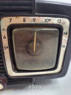 Vintage Zenith Tube Radio Model S-20558 Bakelite 1940's Works Alarm Clock
