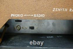 Vintage Zenith Tube Radio S-19493 Model K526Y Bakelite 1953