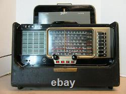 Vintage Zenith Wave Magnet Radio