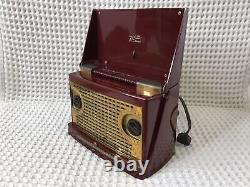 Vintage Zenith Zennette 4G800 Bakelite Portable Radio Chorded (Tested) (3A)