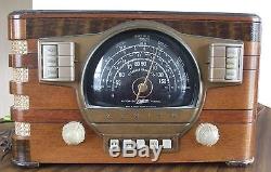 Vintage Zenith radio 7s529