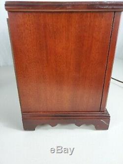 Vintage Zenith vacuum Tube Radio K 731 Am/FM/ table top mid century wood TESTED