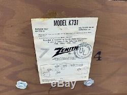 Vintage Zenith vacuum Tube Radio K 731 Am/FM/ table top mid century wood Working