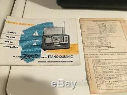 Vintage radio Zenith Trans-Oceanic model H500, chassis 5H40 portable