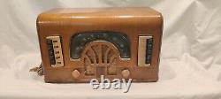 Vintage zenith #6R631 tube radio. Working. Se description. Eco shipping. Nice