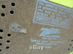 Vtg 50s ZENITH AM-FM Bakelite TUBE SPLIT FACE Radio Model No. G723 Rare