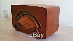 Vtg Charles/Ray Eames Zenith 8H034 Evans Plywood Bakelite Tube Radio Mid Century