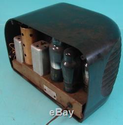 Vtg Early Retro Art Deco Bakelite Zenith AM Tube Type Radio Receiver Model 6D311