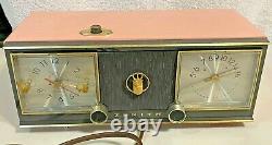 Vtg Zenith 5 Tube AM Clock Radio Model -C624V. 1960s PINK WORKING