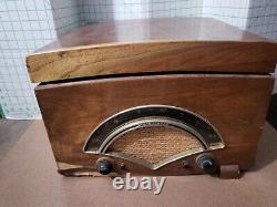 Vtg Zenith 6R084 Chasis 6C21 Tube Radio Record Player With Changer