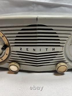 Vtg Zenith Bakelite AM Tube Radio Alarm Clock S-18535 Owl Eye Retro Gray B3