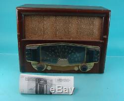 Vtg Zenith Black and Gold Dial Radio Receiver Wood Cabinet Tube Type Model 8H032