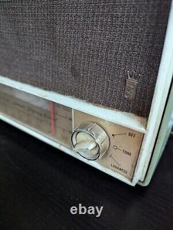 Vtg Zenith C725 AM FM Tube Table Radio Phono 1959 Green Works