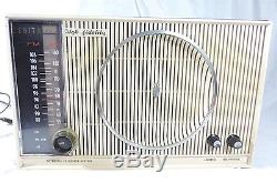Vtg Zenith High Fidelity AM FM Long Distance Tube Radio H845 8H20 Table Model