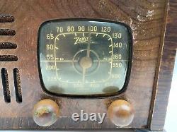 Wooden Zenith Model 80538 Vintage Antique Tube Radio