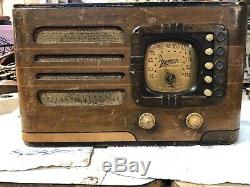 Working 1938 Zenith Antique Tube Radio