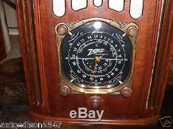 ZENITH 10-S-130 BLACK DIAL TOMBSTONE TUBE RADIO (1937)